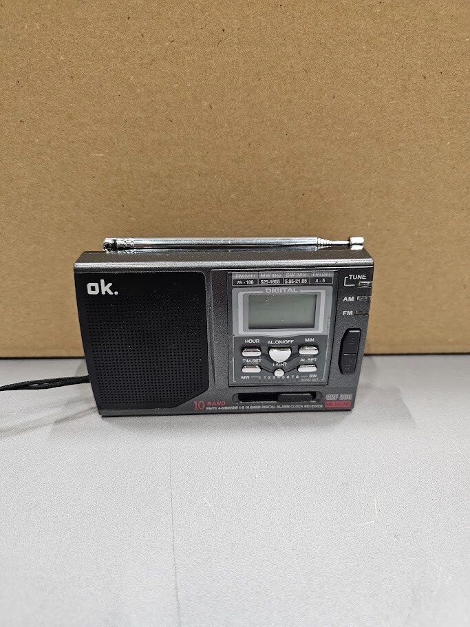 OK. 10-Band Digital AM/FM Portable Radio with Alarm Clock - Used, Working
