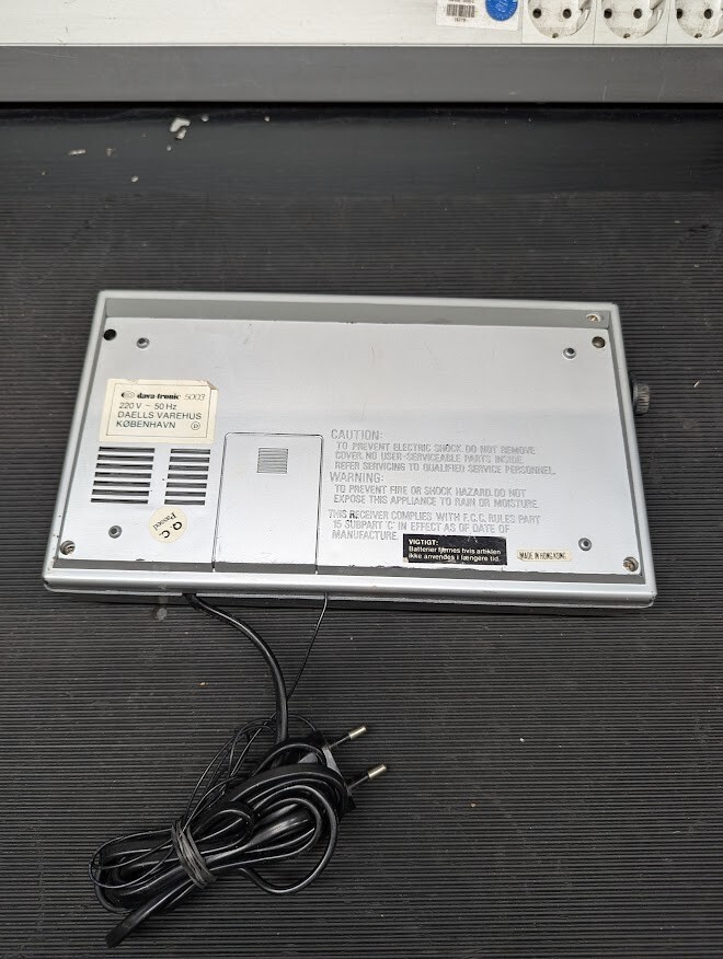 Vintage GE Electronic Digital Clock Radio  AM/FM Condition Used Working