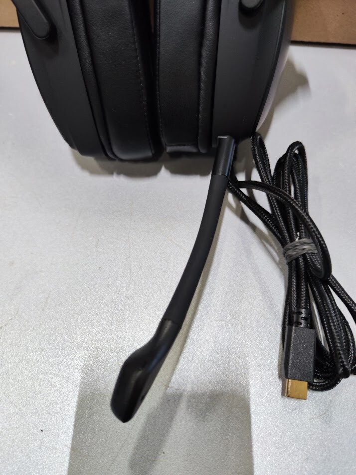 ASUS ROG Delta Gaming Headset - Fully Functional Missing Accessories Used