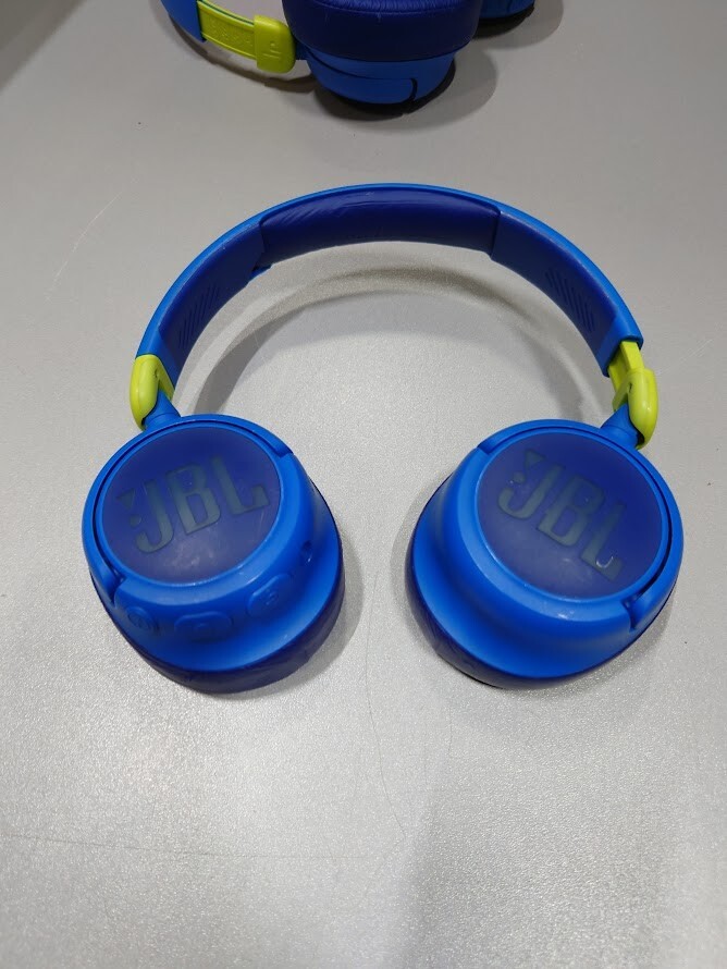 LOT OF 5 JBL Various Models Headsets Not Working For Parts