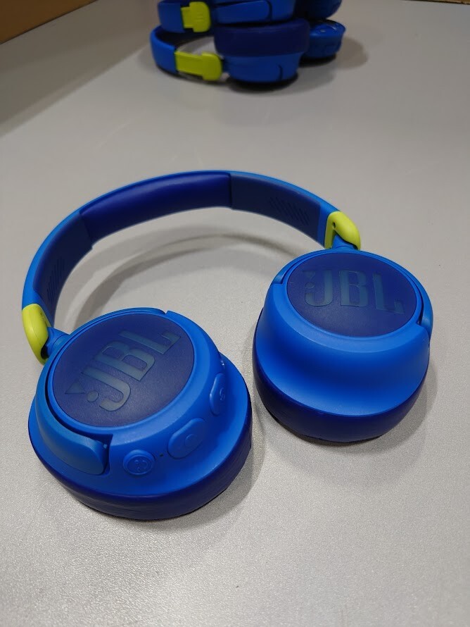 LOT OF 5 JBL Various Models Headsets Not Working For Parts