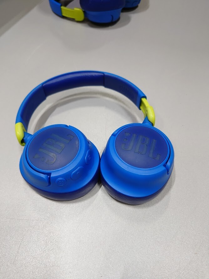 LOT OF 5 JBL Various Models Headsets Not Working For Parts