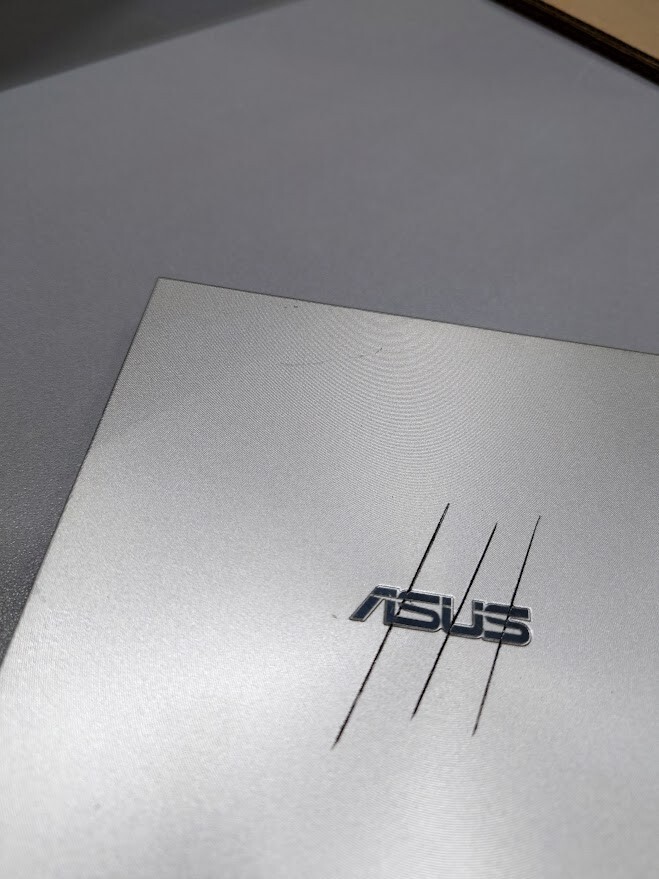 ASUS ZenDrive U7M Ultra-Slim External DVD Writer Used Working