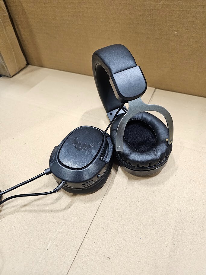 ASUS TUF H3 Gaming Headset - Not Working, Broken, For Parts