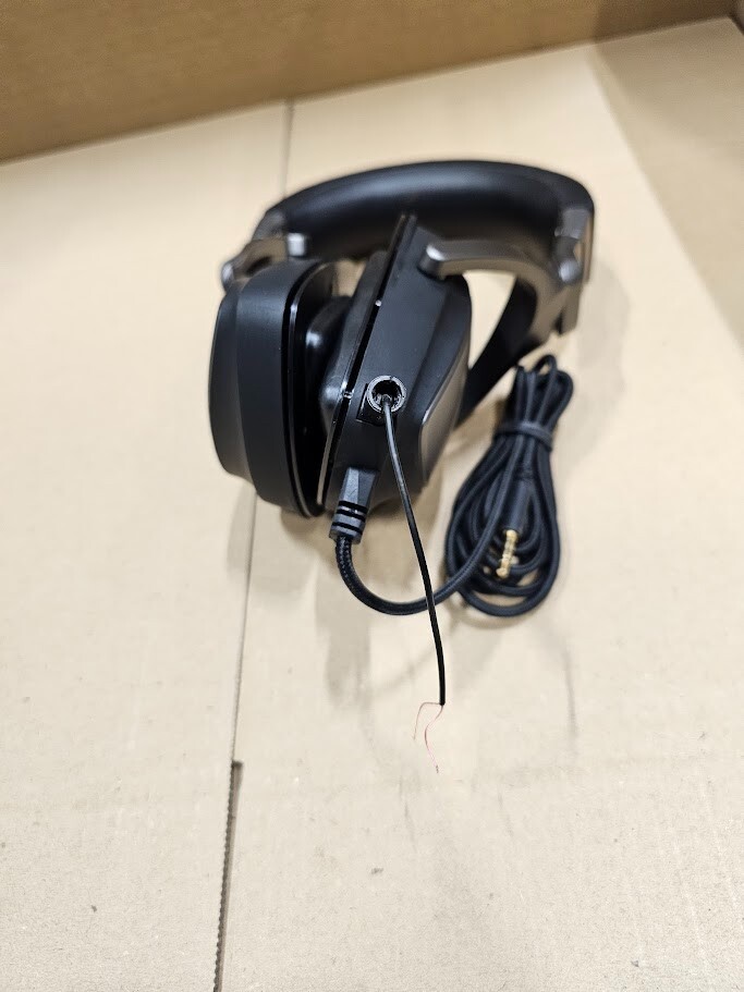 ASUS ROG Delta Core Gaming Headset Wired  Not Working For Parts