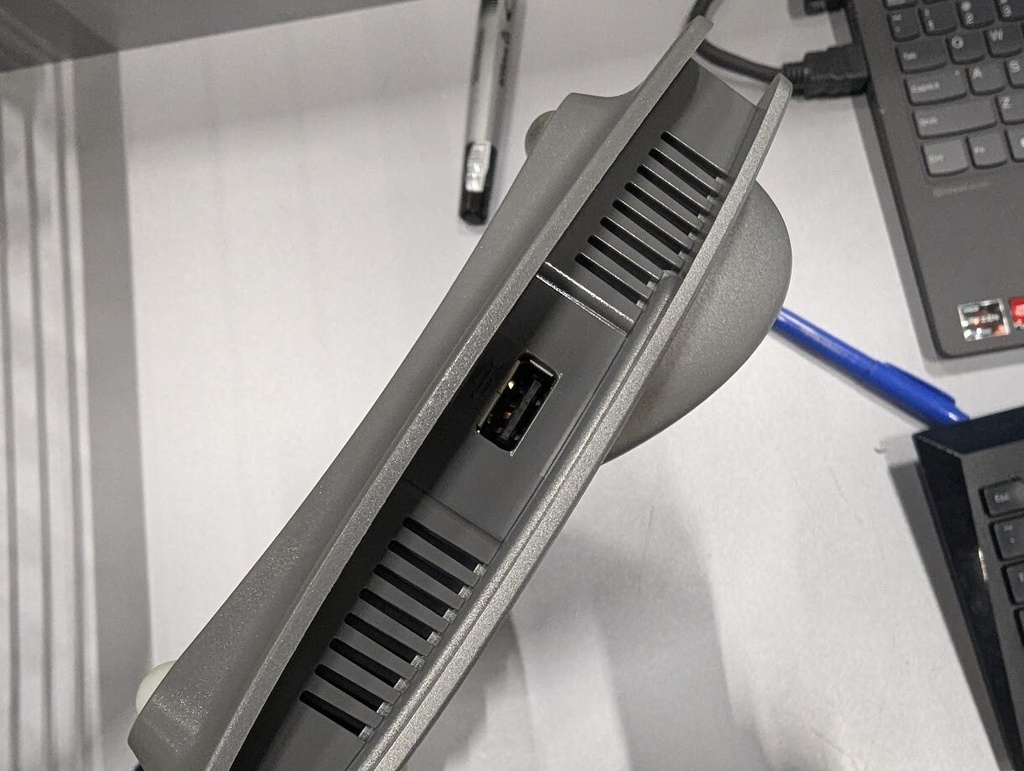 Fritz box 4040 iw Router modem Working No attachments added