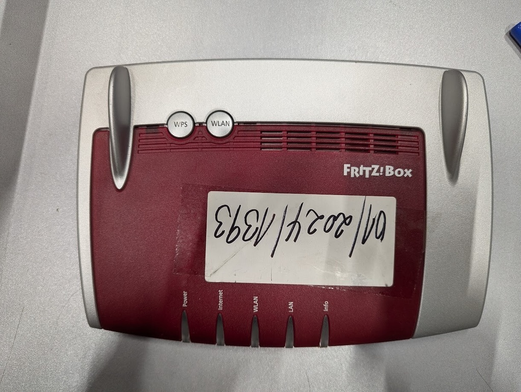 Fritz box 4040 iw Router modem Working No attachments added