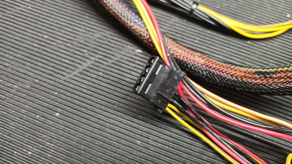 Tacens Mars MP700 700W Power Supply Without Power Cord Used Working