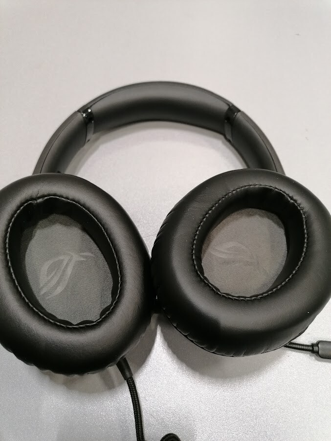 ASUS Rog Strix Go Gaming Headset   Wired  Used Working Without Box