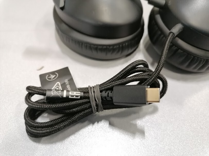 ASUS Rog Strix Go Gaming Headset   Wired  Used Working Without Box