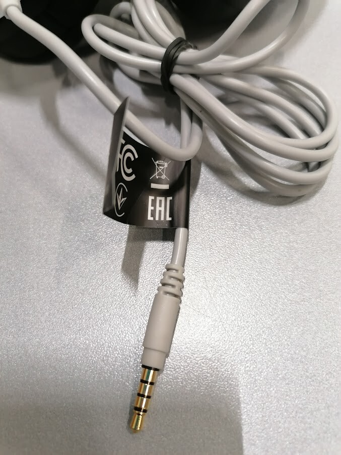 ASUS ROG Gaming Headset   Wired  Used Working Without Box