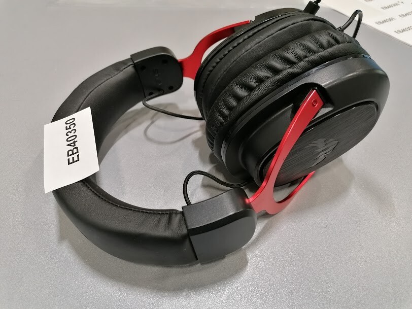 ASUS TUF H3  Gaming Headset   Wired  Not  Working For Parts  Without Box