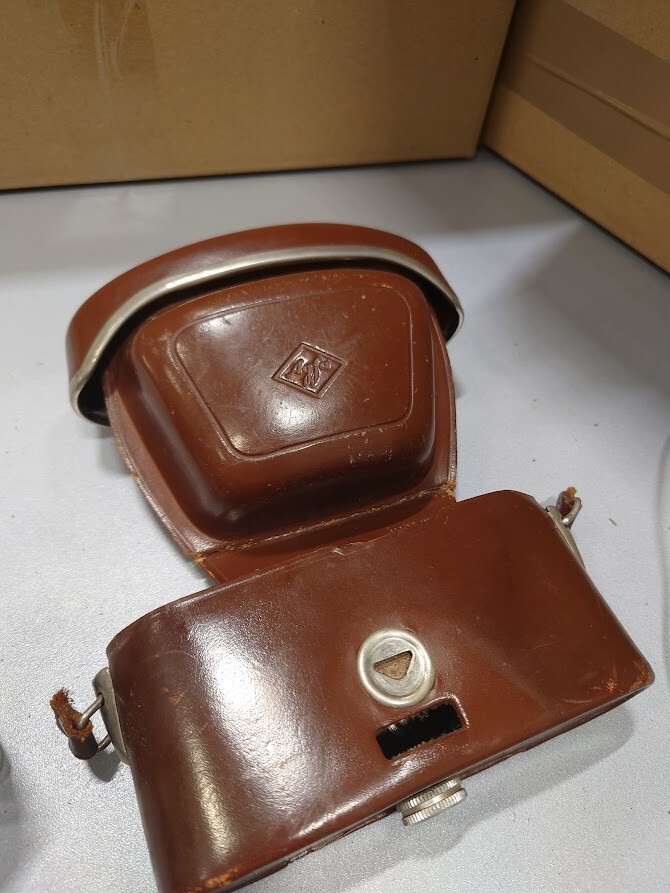 Vintage Agfa Prontor-Matic-P Selecta Camera 1:2.8/45 Germany + Case Not Working