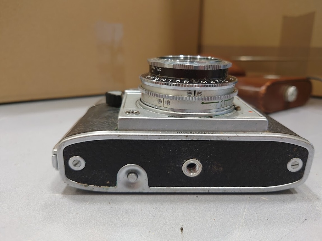 Vintage Agfa Prontor-Matic-P Selecta Camera 1:2.8/45 Germany + Case Not Working