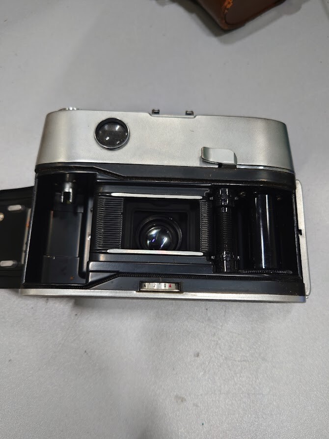 Vintage Agfa Prontor-Matic-P Selecta Camera 1:2.8/45 Germany + Case Not Working