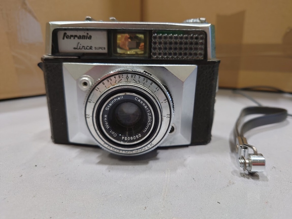 Vintage Ferrania Lince Super Prontor 500 LK Camera 1:2.8/45mm Not Working For Pa