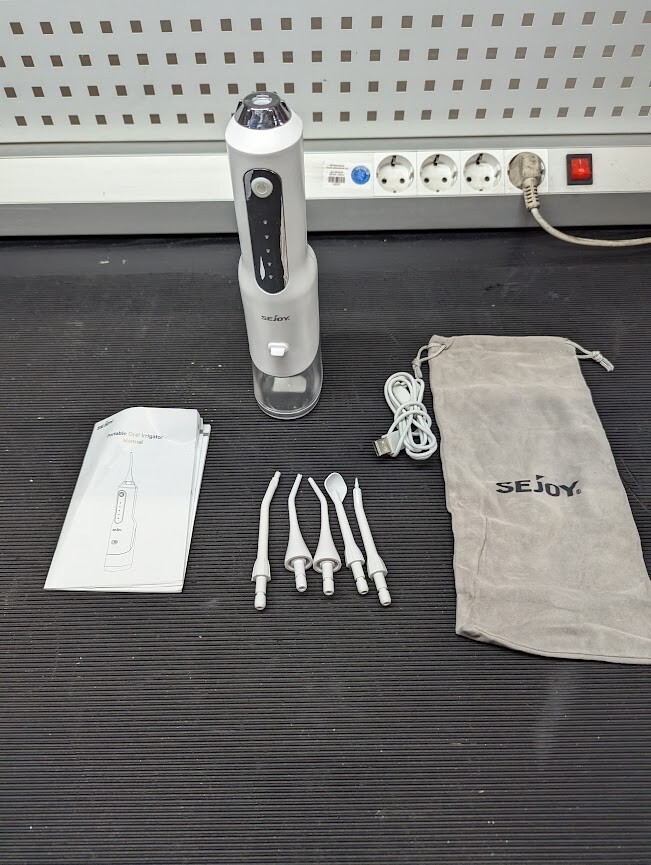 SEJOY C 10S Portable Oral Irrigator - Non-Working, Sold As-Is