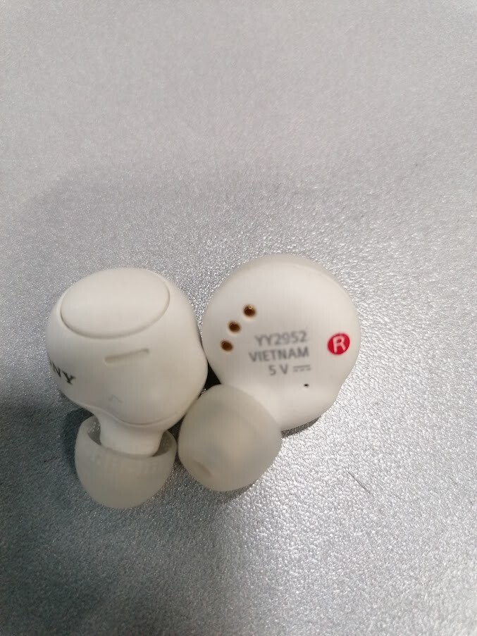 Sony WF-C500 Bluetooth Earphones Earbuds White  Not Working For Parts