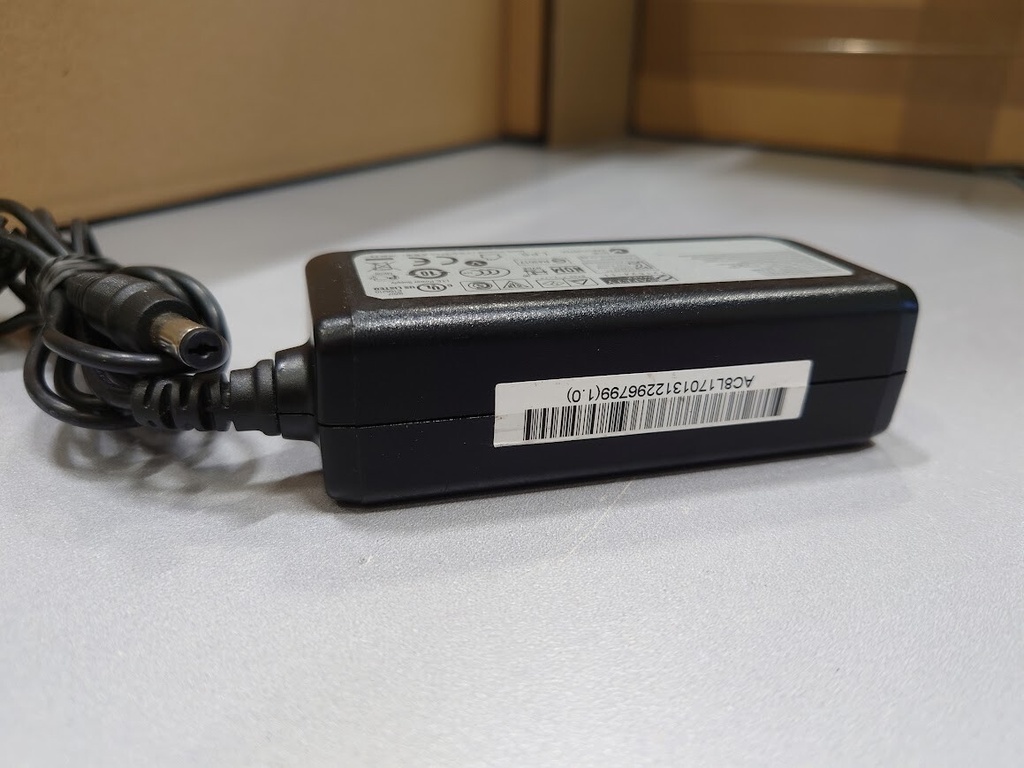 APD DA-40C19 AC Adapter 19V 2.1A Used Working Without Power Cord