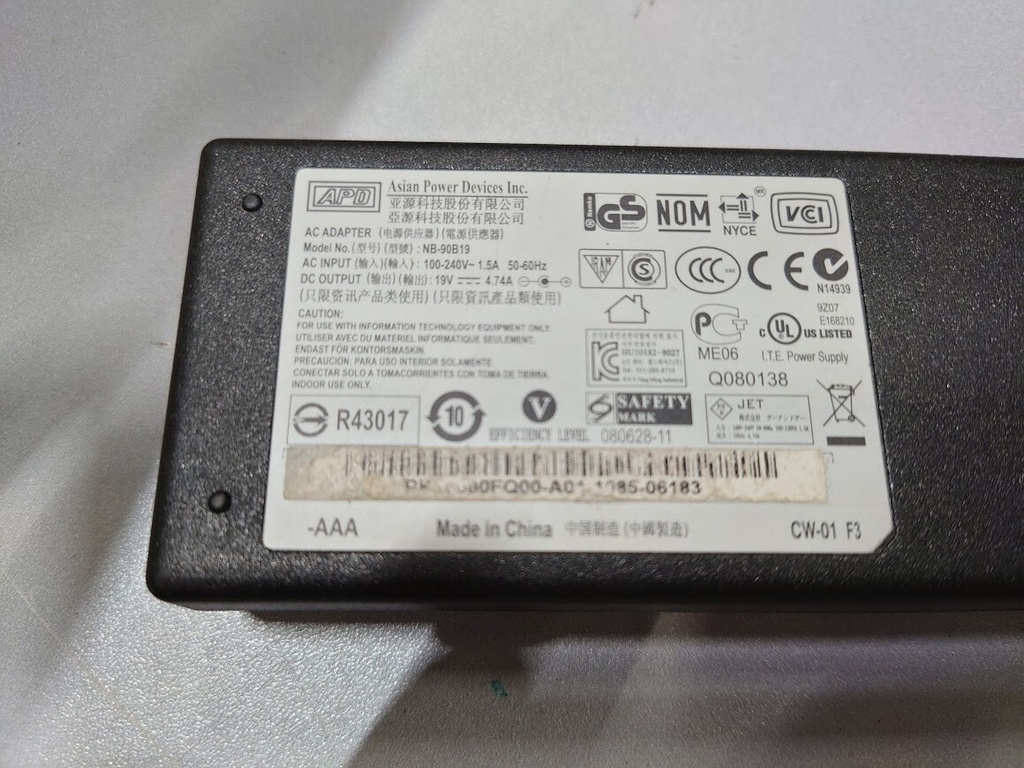 APD NB-90B19 AC Adapter 19V 4.74A Used Working Without Power Cord