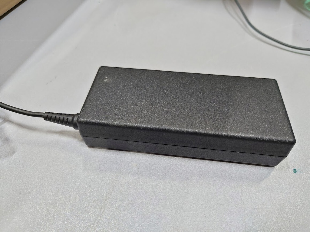APD NB-90B19 AC Adapter 19V 4.74A Used Working Without Power Cord