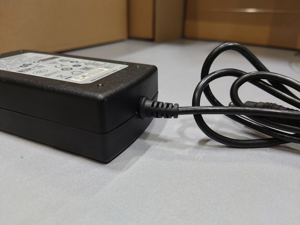 APD DA-60N12 AC Adapter 12V 5A Used Working Without Power Cord