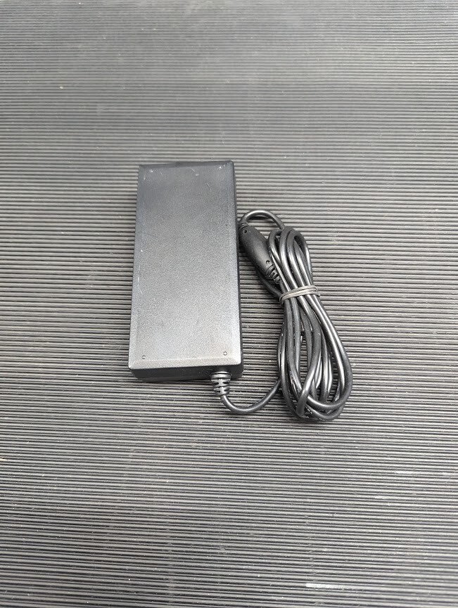 Samsung SAD04214A-UV AC Adapter 14VDC 3.0A Used Working Without Power Cord