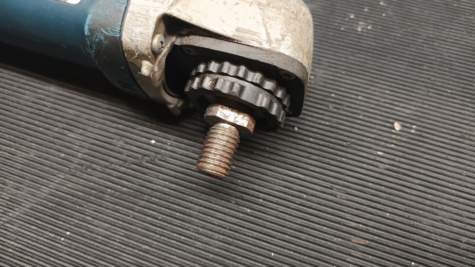 Bosch Professional GWS 6-125 Angle Grinder - Used, Not Working, For Parts/Repair