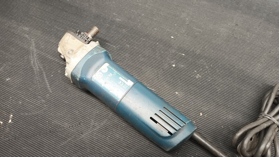 Bosch Professional GWS 6-125 Angle Grinder - Used, Not Working, For Parts/Repair