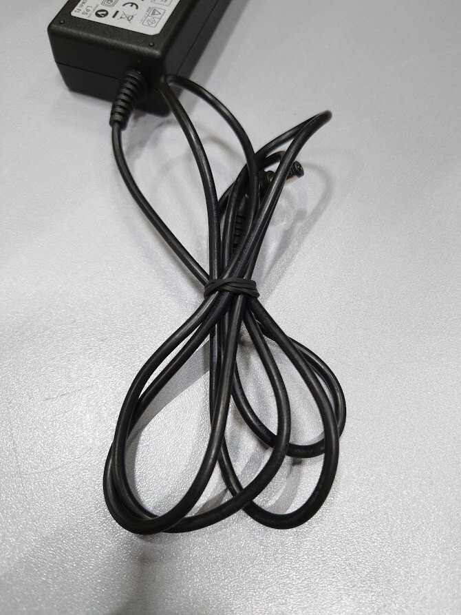 APD DA-48Q12 AC Adapter 12V 4A Used Working Without Power Cord