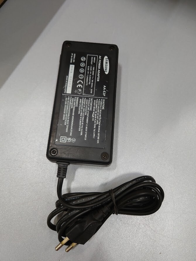 Samsung AA-E2P AC Adapter 8.5V  1.2A Used Working Without Power Cord