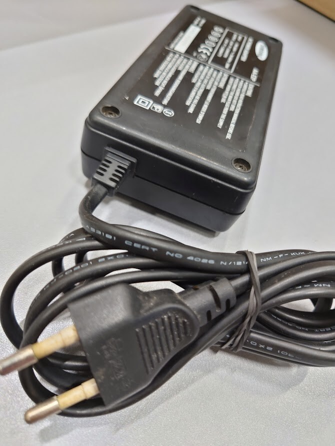 Samsung AA-E2P AC Adapter 8.5V  1.2A Used Working Without Power Cord