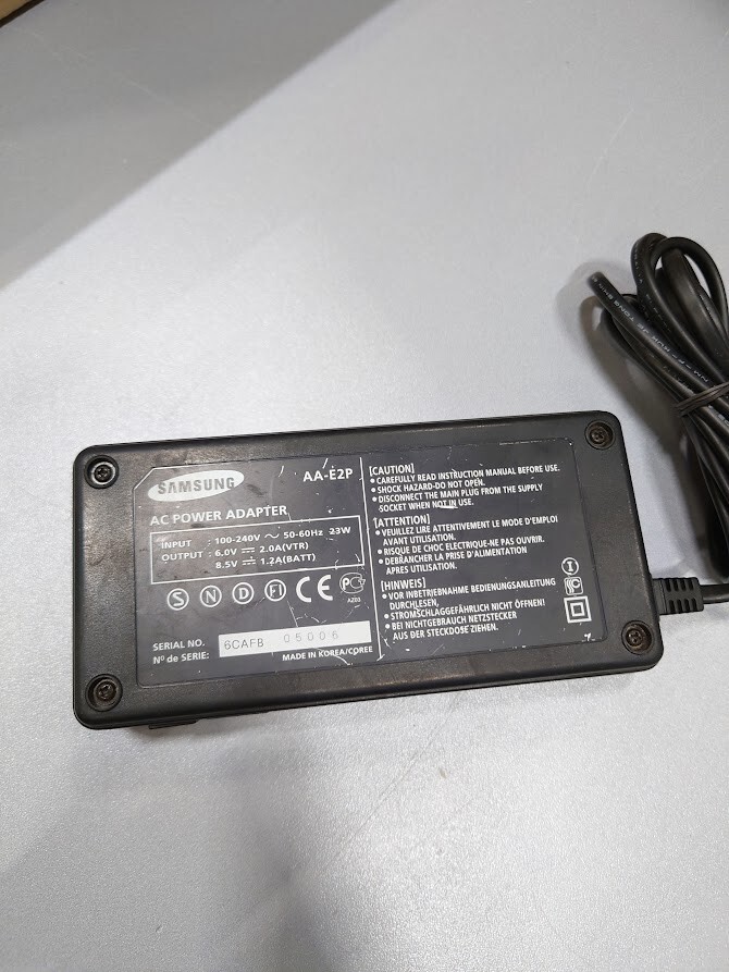 Samsung AA-E2P AC Adapter 8.5V  1.2A Used Working Without Power Cord