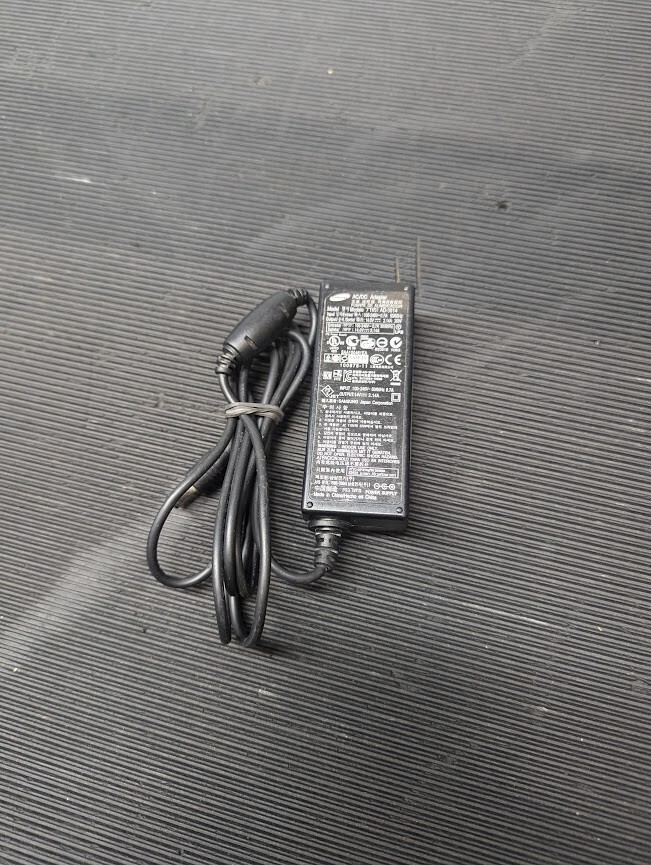 SAMSUNG AD-3014 AC Adapter 14.0V 2.14A Used Working Without Power Cord