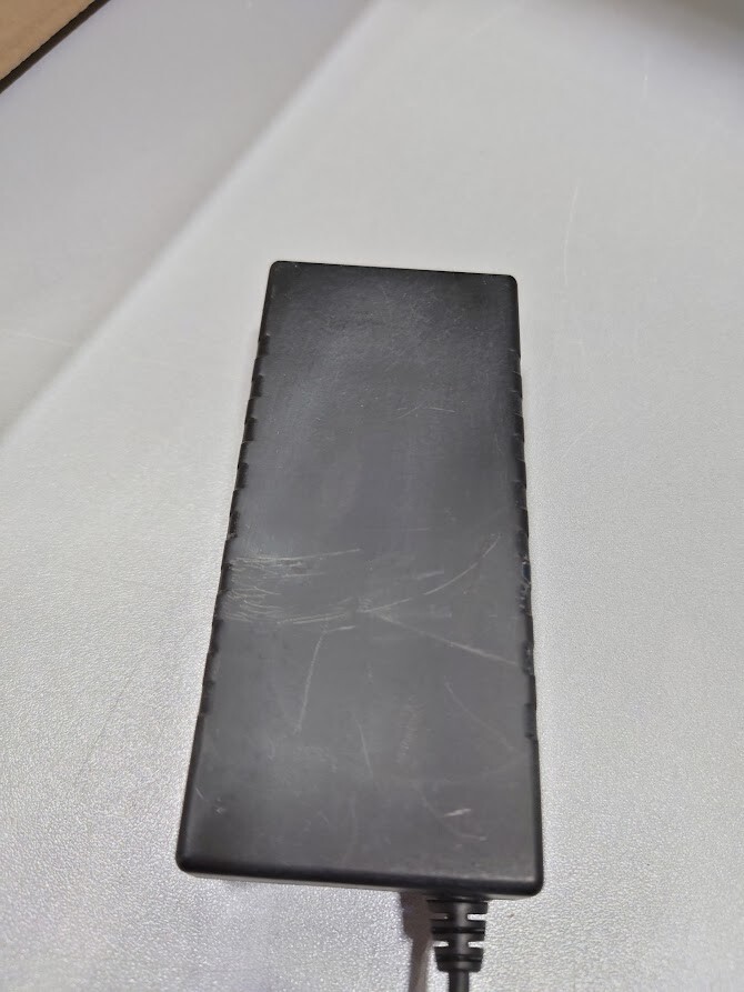 Samsung AP04214-UV AC Adapter 14.0V  3A Used Working Without Power Cord