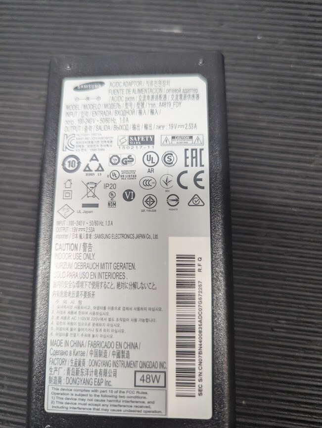 SAMSUNG A4819-FDY AC Adapter 19.0V 2.53A Used Working Without Power Cord
