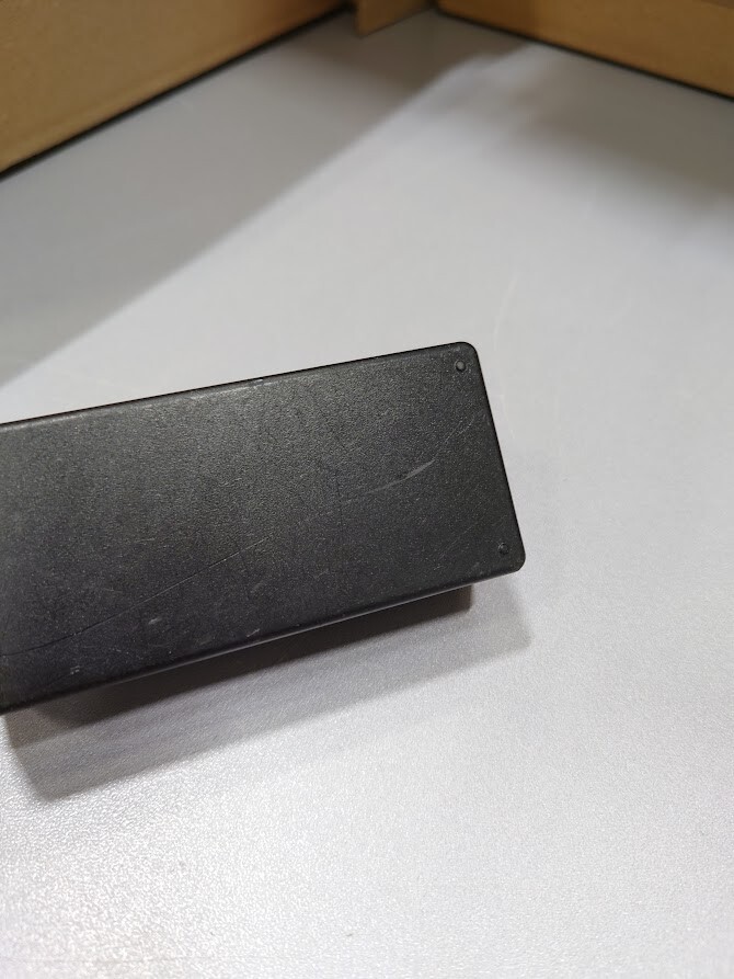 SAMSUNG A2514-DSM AC Adapter 14.0V   1.786A Used Working Without Power Cord