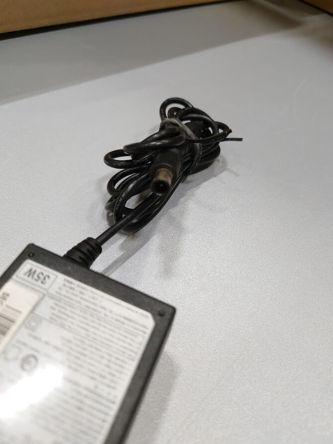 Samsung A3514_DPN AC Adapter 14.0V  2.5A Used Working Without Power Cord