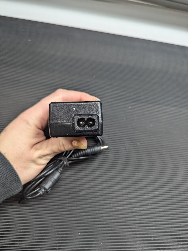 SAMSUNG A3514-DHS AC Adapter 14.0V 2.5A Used Working Without Power Cord