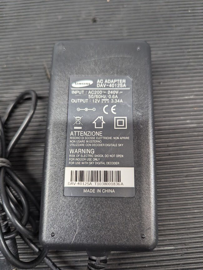 SAMSUNG DAV-4012SA AC Adapter 12.0V 3.34A Used Working Without Power Cord