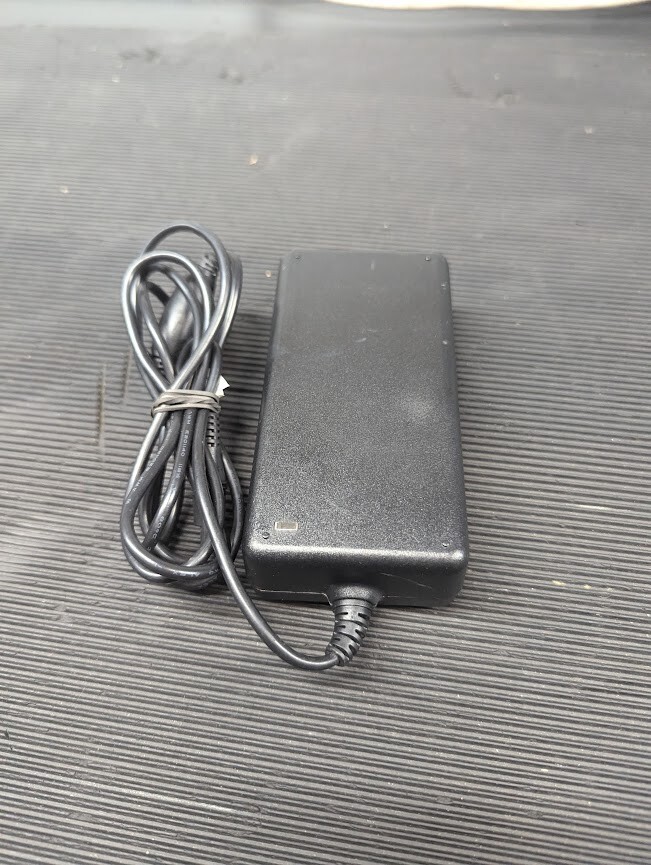SAMSUNG PN4012AL AC Adapter 12.0V 3.34A Used Working Without Power Cord