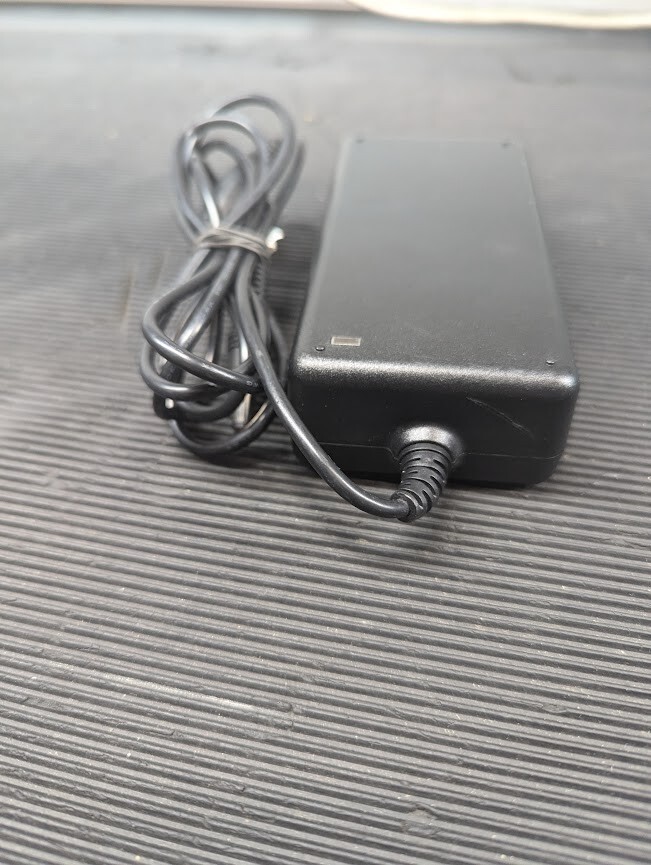 SAMSUNG PN4012AL AC Adapter 12.0V 3.34A Used Working Without Power Cord