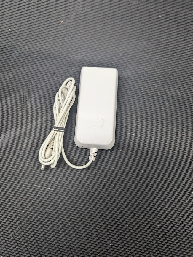 SAMSUNG ADP-4024W AC Adapter 24.0V 1.7A Used Working Without Power Cord