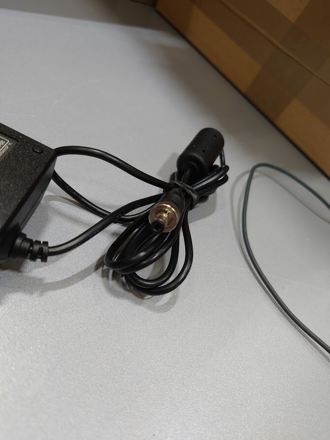 FSP Group INC FSP040-RHAN2 AC Adapter 12V 3.33A Used Working Without Power Cord