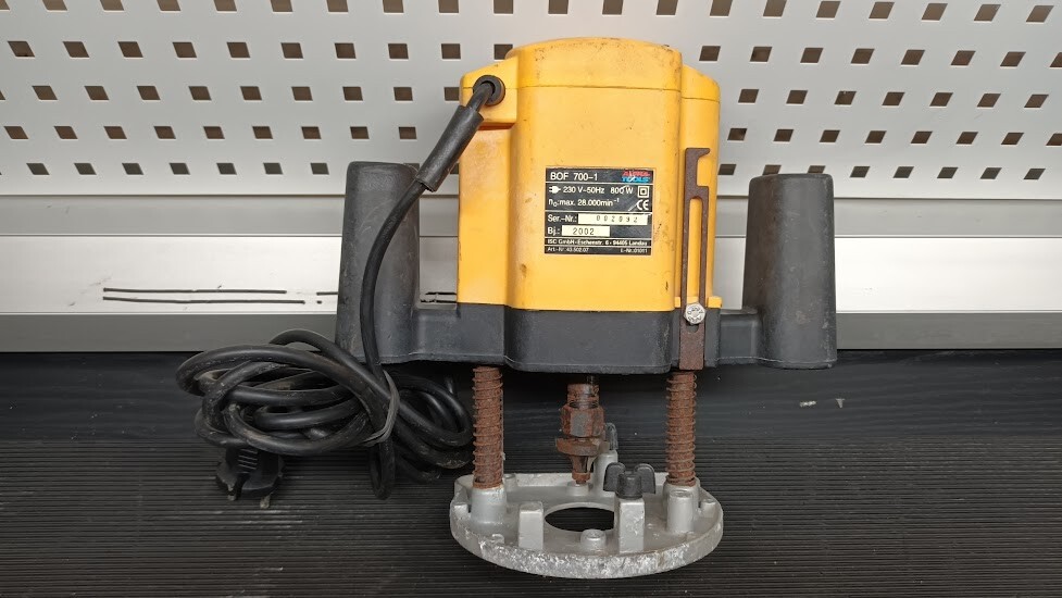 Alpha Tools BOF 700 Router - Not Working, For Parts or Repair