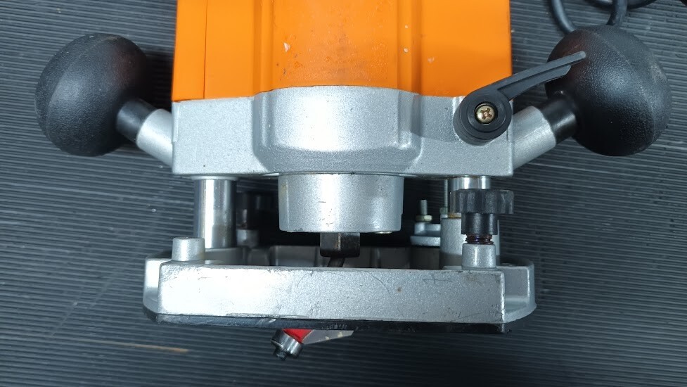 Selekta 1020W Router - Not Working, For Parts or Repair