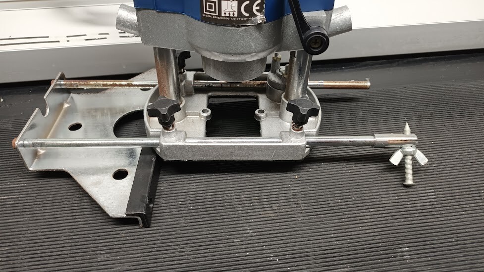 Top Craft TOF 1020 Wood Router Not Working Condition For Parts Or Repair