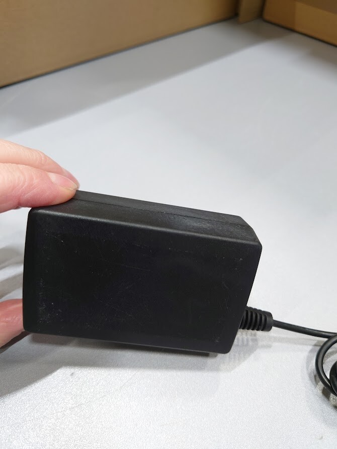 Samsung DA-24B12-FAB AC/DC Adapter 12V 2A Used Working Without Power Cord