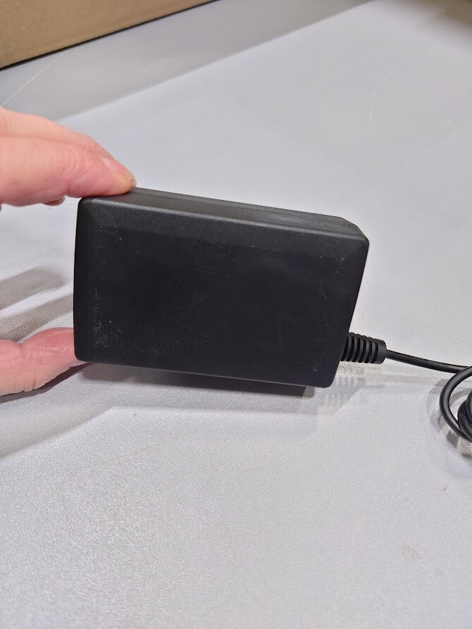 Samsung DA-24B12-FAB AC/DC Adapter 12V 2A Used Working Without Power Cord