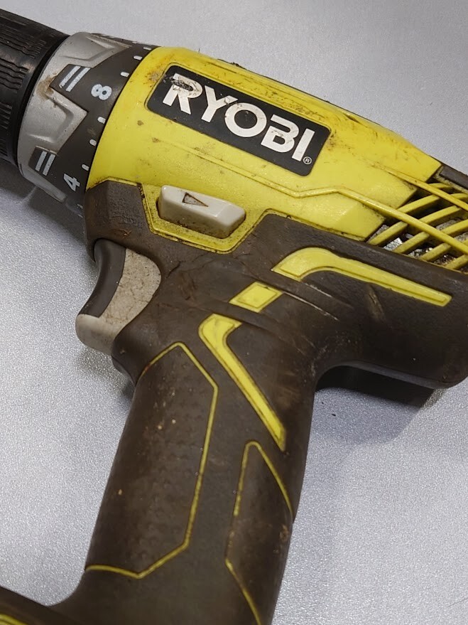 Ryobi RCD1802 18V Cordless Drill Driver Not Working For Parts Without Battery
